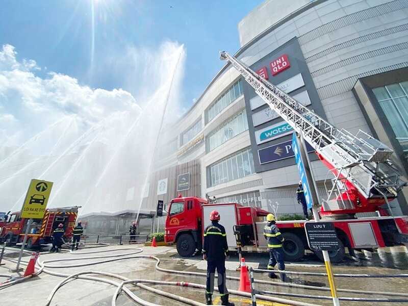 thi cong PCCC tai trung tam thuong mai